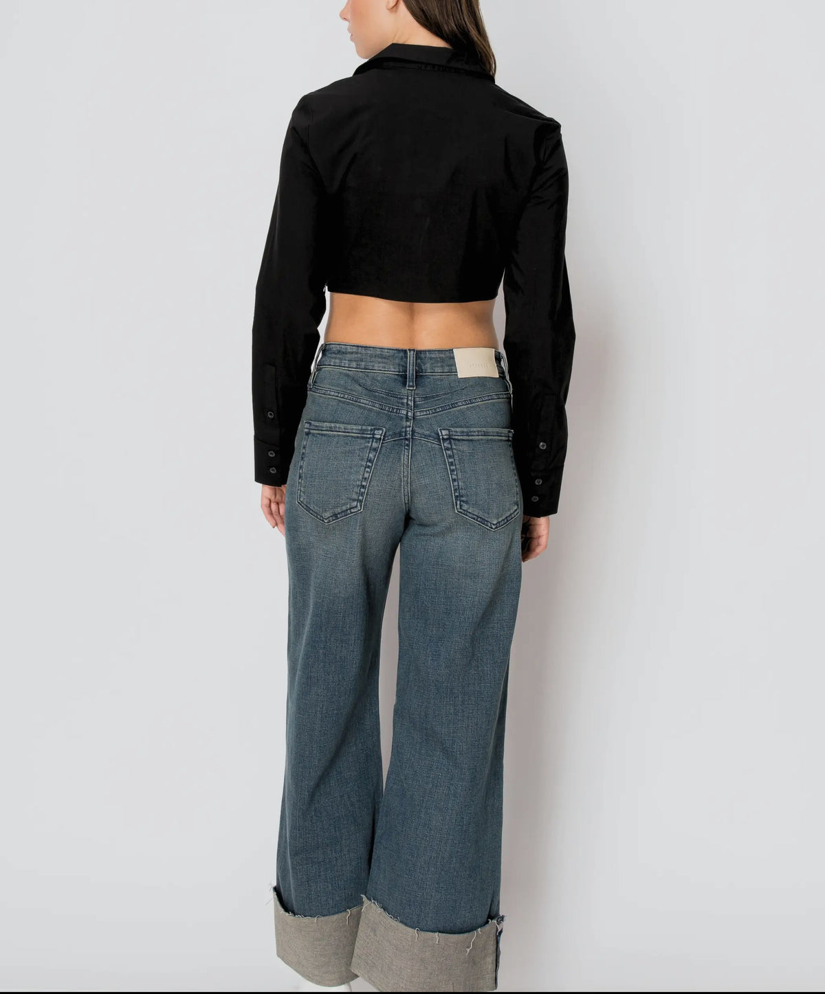 ARTEMIS VINTAGE Wide Legged Jeans