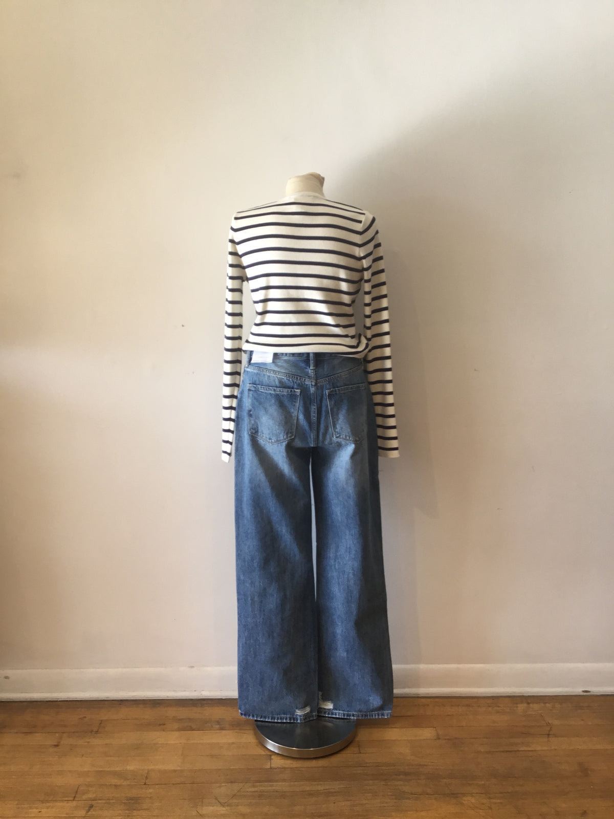 KanCan Essentials Open Pack Cosmo High Rise 90’s Criss Cross Straight Jeans
