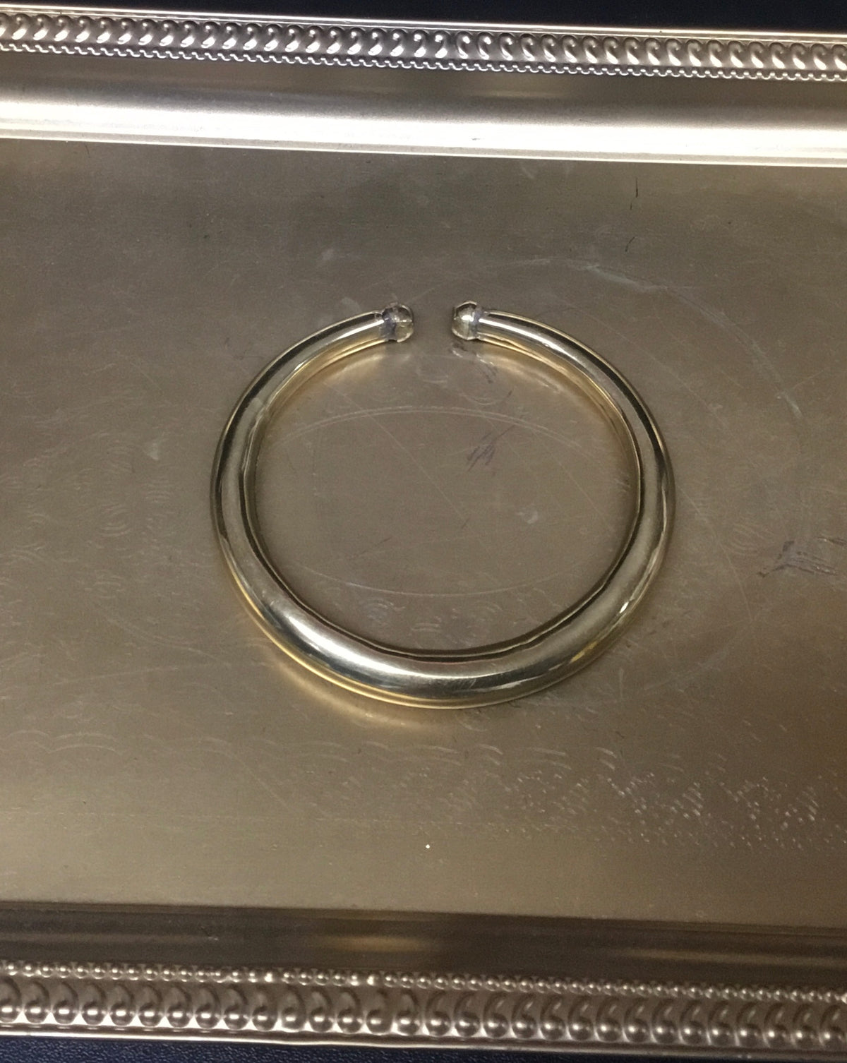 Gold bangle