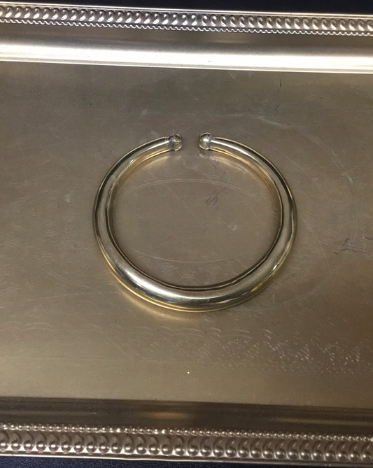 Gold bangle