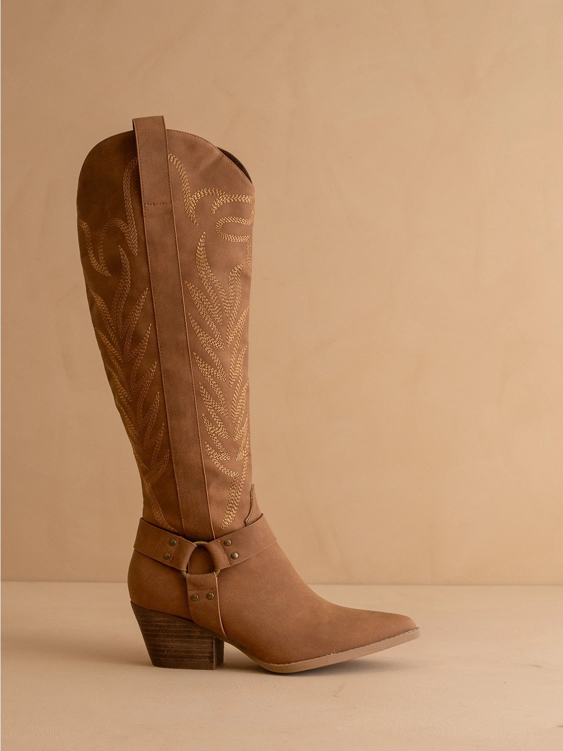 Oasis Society Faye Brown Boots