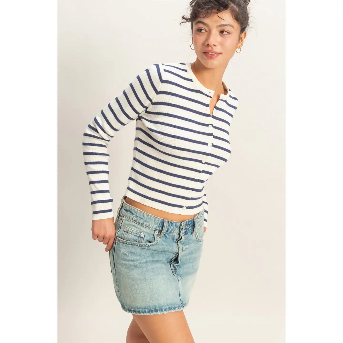Double Zero Navy and Cream Stripped Knitted Sweater