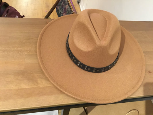 Camel cowgirl hat