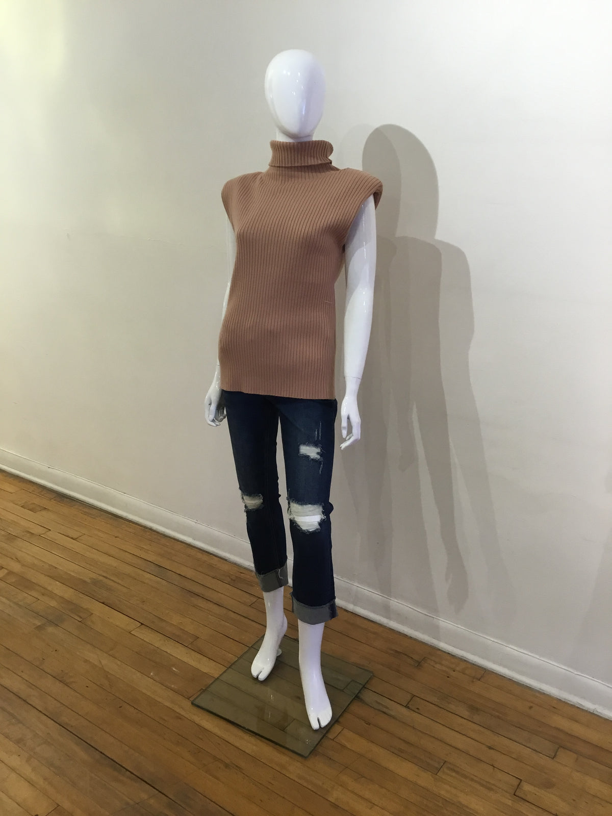 Fate cap sleeved turtle neck